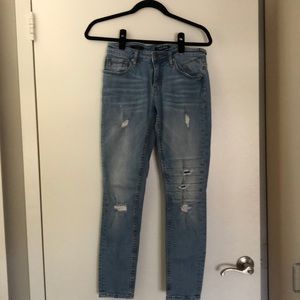 VIGOSS “The Jagger” light wash skinny jeans
